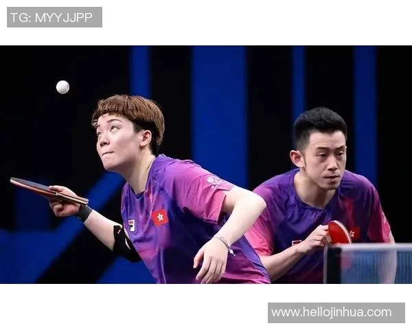 许昕与黄镇廷的精彩对决谁将赢得乒乓球赛场的荣耀与胜利 许昕与黄镇廷的精彩对决谁将赢得乒乓球赛场的荣耀与胜利