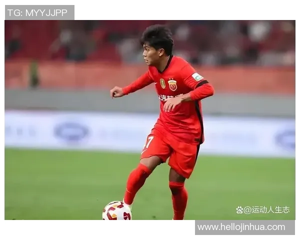 鲁能与上港激战正酣及时比分更新精彩瞬间全记录