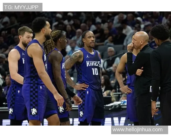 2016至2017赛季火箭与快船的精彩对决回顾与分析