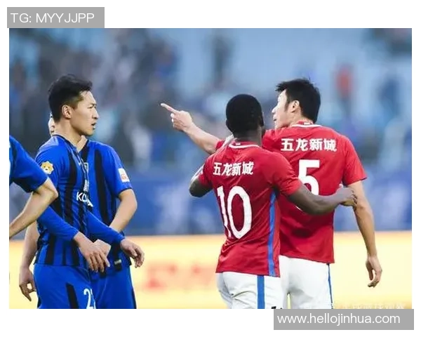 勇士与小牛激战CCT5赛场精彩对决引发球迷热议