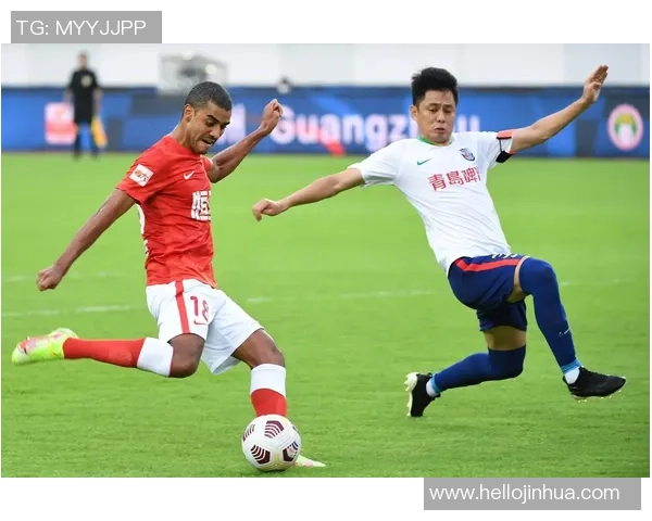 广州足球队比赛经验深度对比分析及其对未来发展的影响探讨MBA