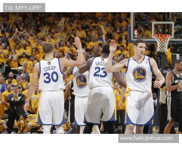 骑士与勇士对决历史战绩回顾及分析探讨